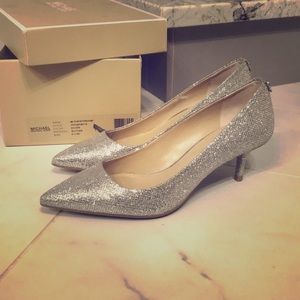 Michael Kors Silver Glitter Kitten Pump heels 6.5